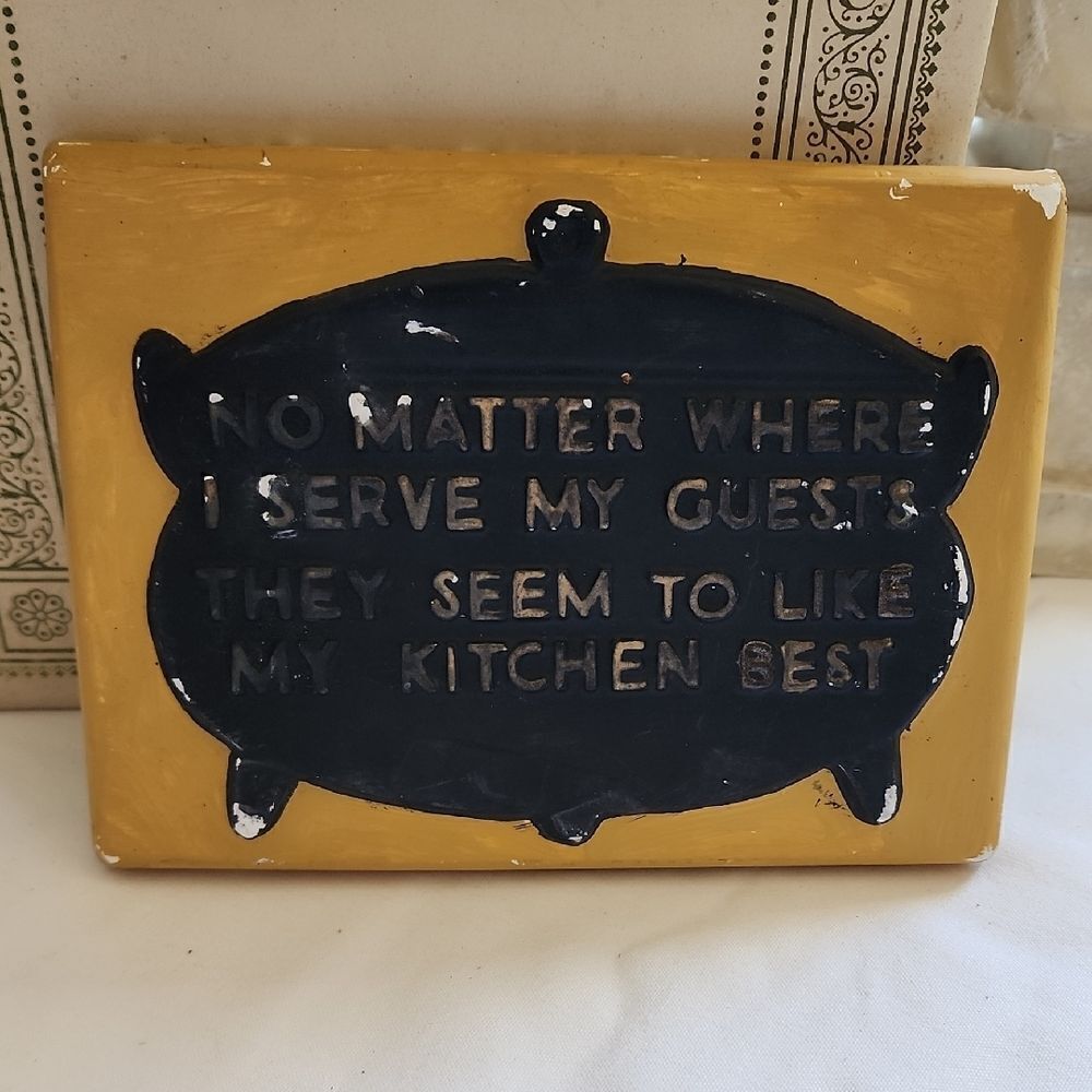 Vintage Chippy Plaster Kitchen Wall Decor